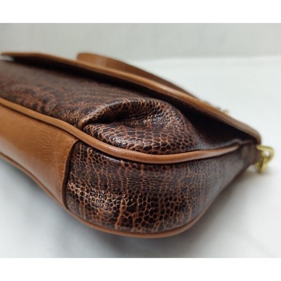 Brahmin Brown Leather Crocodile Embose Chain Strap Flap Closure Shoulder Bag - Picture 8 of 12